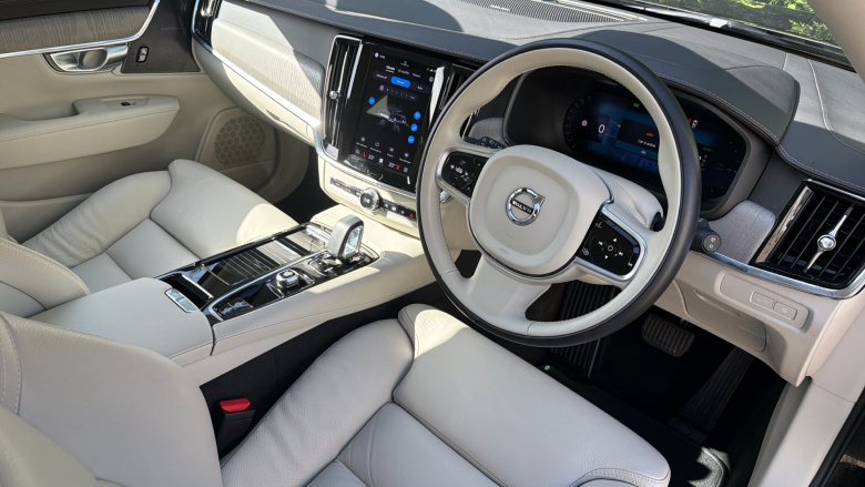 Volvo V90 2.0 T6 [350] PHEV Plus Dark 5dr AWD Auto Estate